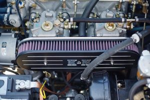 Αναπαλαιωμένη BMW 2002 είναι καλύτερη από καινούργια!