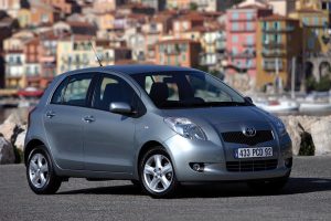 Opel Corsa 1.4 VS Toyota Yaris 1.3