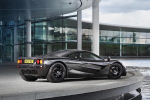 Η McLaren πουλάει μια από τις τελευταίες F1 του 1998