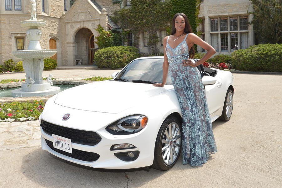 Δώρο Fiat 124 Spider για την Playmate Eugena Washington