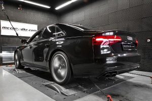 Audi S8 V8 4.0 TFSI με 789 ίππους στο δυναμόμετρο!