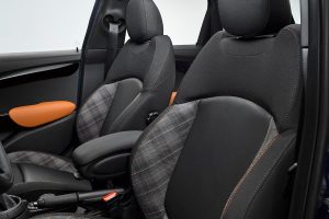 Πρώτη ειδική έκδοση MINI Seven σε 3θυρο και 5θυρο