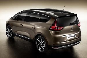 Νέο Renault Grand Scenic 7θέσιο και με 718 λτ. για αποσκευές