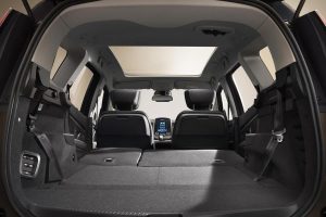 Νέο Renault Grand Scenic 7θέσιο και με 718 λτ. για αποσκευές