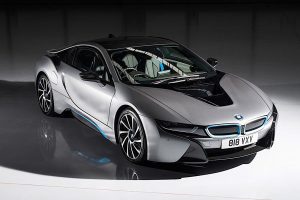 BMW i8 σε νέους μοναδικούς χρωματικούς συνδυασμούς!