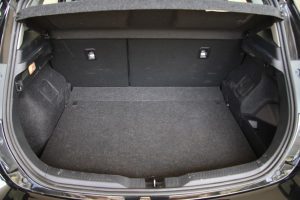 Δοκιμή Toyota Auris Hybrid 1.8 136 PS