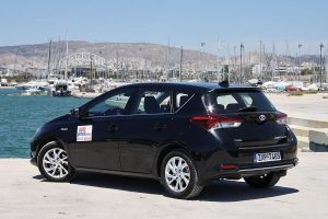 Δοκιμή Toyota Auris Hybrid 1.8 136 PS