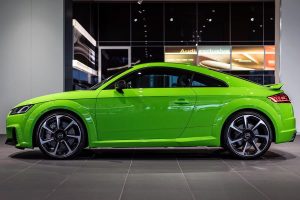 Audi TT RS Coupe σε καταπράσινο χρώμα Lime Green