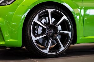 Audi TT RS Coupe σε καταπράσινο χρώμα Lime Green