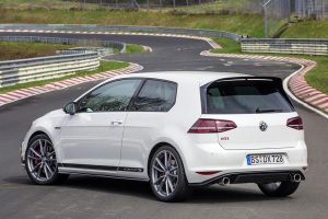 Νέο VW Golf GTI Clubsport S έκανε ρεκόρ στο Nürburgring!