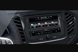 Νέες εκδόσεις Lada Vesta και με σύστημα πολυμέσων