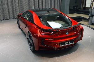 BMW i8 σε αποκλειστικό χρώμα και carbon body kit