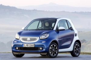 Ανάκληση σε χιλιάδες Nissan Tiida και σε smart fortwo