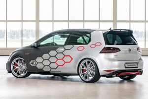 Ένα και μοναδικό VW Golf GTI Heartbeat 400 ίππων