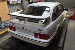Σε δημοπρασία Ford Sierra RS Cosworth του 1986 με 9.660 χλμ.