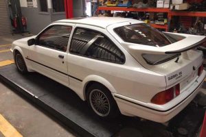 Σε δημοπρασία Ford Sierra RS Cosworth του 1986 με 9.660 χλμ.