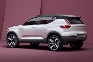 Νέα μικρά crossover Volvo σειράς 40 σε 5θυρο και σεντάν