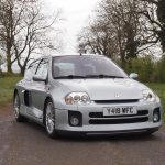 Σε δημοπρασία συλλεκτικό Renault Clio V6 του 2001