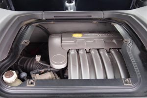 Σε δημοπρασία συλλεκτικό Renault Clio V6 του 2001