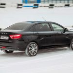 Μακρύ Lada Vesta Signature είναι η λιμουζίνα του λαού!