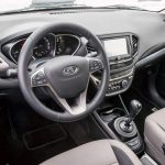 Μακρύ Lada Vesta Signature είναι η λιμουζίνα του λαού!