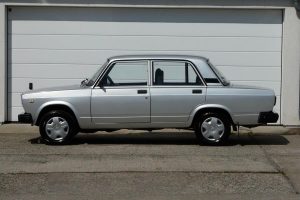 Lada 2107 του 2010 με 35.715 χλμ. σε τιμή… «ευκαιρίας»