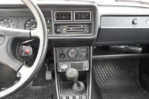 Lada 2107 του 2010 με 35.715 χλμ. σε τιμή… «ευκαιρίας»