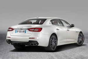Ανανεωμένη Maserati Quattroporte με κινητήρες έως 530 HP