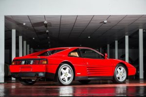 Στο σφυρί Ferrari 348TB του 1990 με 2.500 χιλιόμετρα