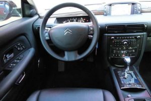 Πωλείται το τελευταίο Citroen C6 έναντι 149.900 ευρώ!