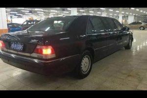 Στο σφυρί 11 κυβερνητικές Mercedes Pullman από 67.500 ευρώ