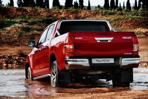 Τιμές για νέο Toyota Hilux και νέος τιμοκατάλογος Toyota