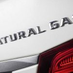 Mercedes E 200 NGT με φυσικό αέριο VS E 200