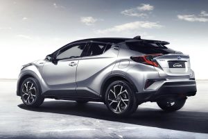 H Toyota αποκαλύπτει και το εσωτερικό του νέου C-HR