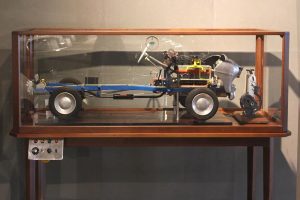 «Διαφανή» αυτοκίνητα στο Ελληνικό Μουσείο αυτοκινήτου