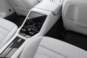 Νέα Porsche Panamera με κινητήρες έως 550 ίππων (+video)