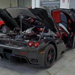 «Διάφανη» Ferrari Enzo πωλείται για 3,1 εκατομμύρια ευρώ!
