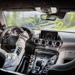 Νέα κτηνώδης Mercedes-AMG GT R με 585 ίππους (+video)