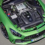 Νέα κτηνώδης Mercedes-AMG GT R με 585 ίππους (+video)