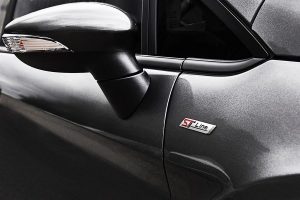 Νέα σπορ σειρά Ford Fiesta ST-Line και Focus ST-Line