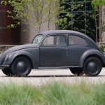 Εξαιρετικά σπάνιο VW Beetle του ‘43 πωλείται 268.000 ευρώ!