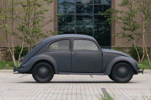 Εξαιρετικά σπάνιο VW Beetle του ‘43 πωλείται 268.000 ευρώ!