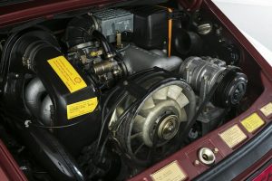 Κλασική Porsche 911 Carrera του 1985 με μόλις 7.100 χλμ.!