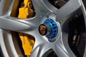 1+ εκατομμύριο ευρώ για Porsche Carrera GT του 2005 με 245 χλμ.