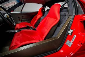 Ferrari F40 με μόλις 3.000 χιλιόμετρα αναζητά εκατομμυριούχο!