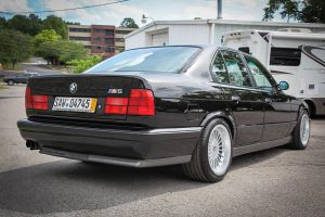Σαν καινούργια BMW M5 του 1991 με 20.000 χιλιόμετρα!