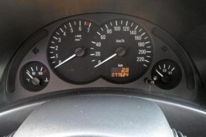 Opel Corsa 1.4 του 2005 με 77.524 χλμ. πωλείται 3.200 ευρώ