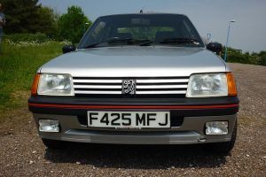 Peugeot 205 1.9 GTi του 1989 πωλήθηκε 37.000 ευρώ!