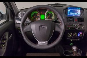 Τα σπορτίφ Lada Kalina Sport και Granta Sport των 7.500 ευρώ