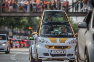 Η μεγαλύτερη παρέλαση από 1.635 διαφορετικά smart!